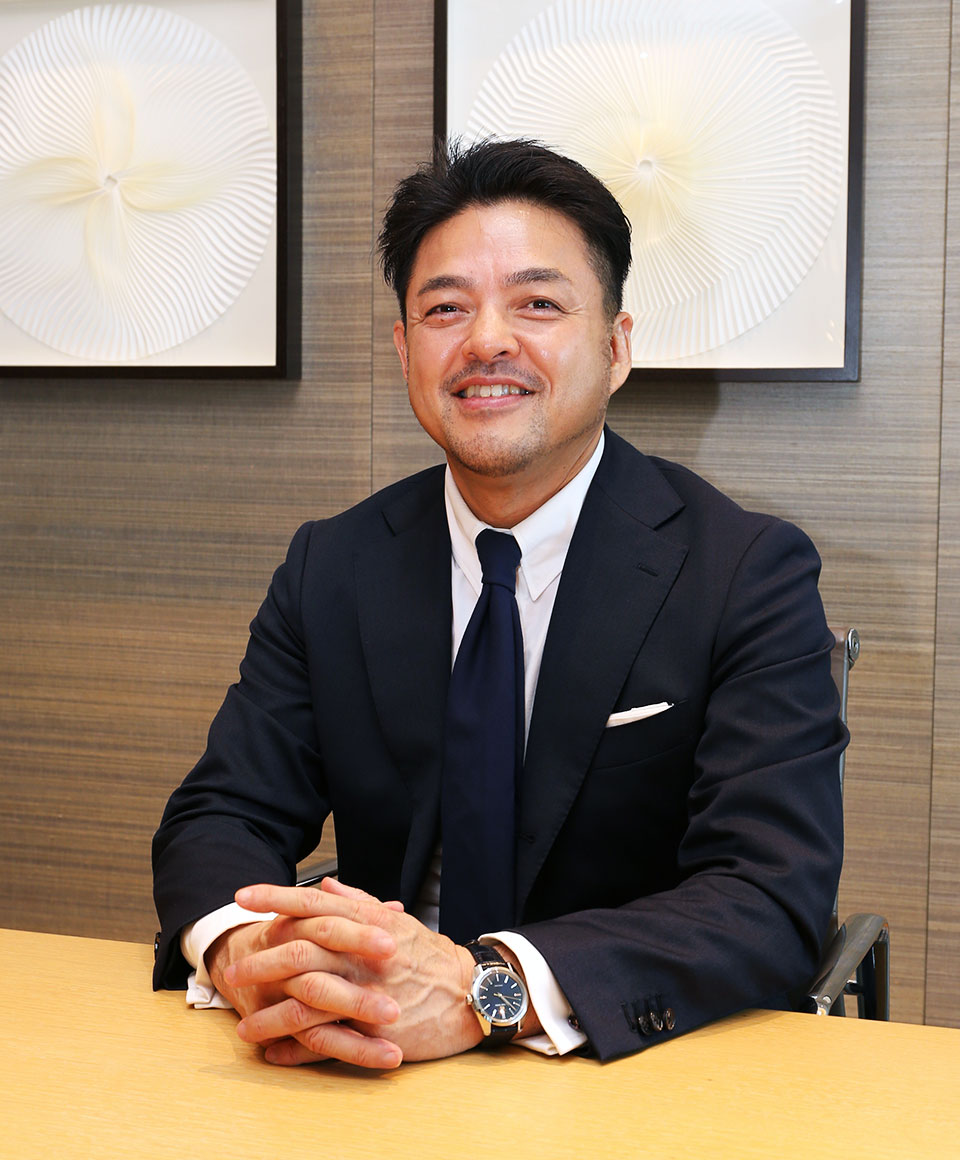 CEO　有馬